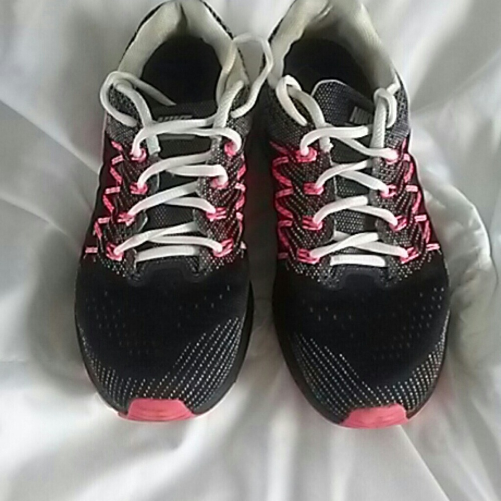 Nike air zoom Vemero size 8